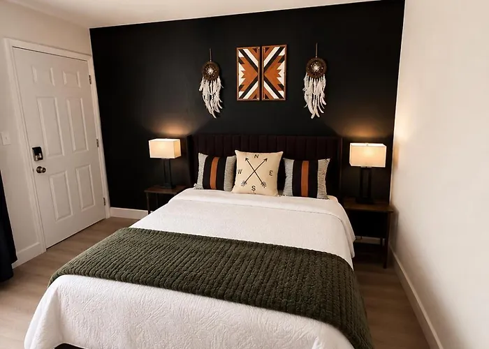 Kiva Hotel